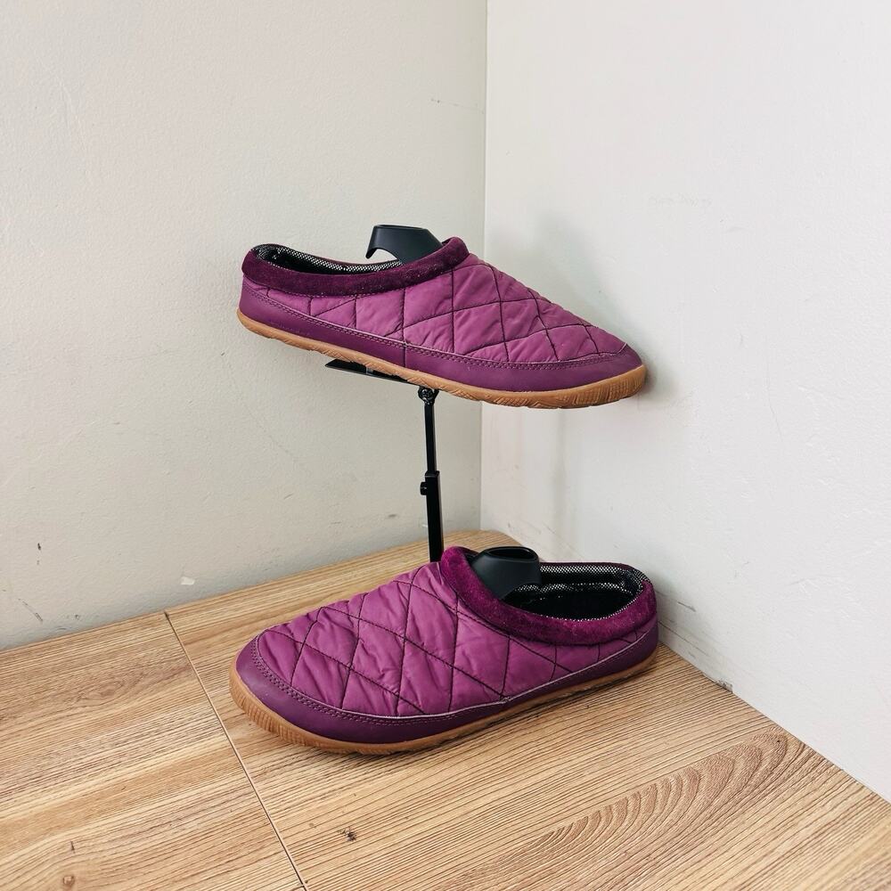 Columbia Purple Quilted Slippers Women’s Size 11